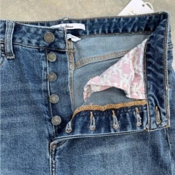 ✨2X HP✨NWT Sam Edelman Stiletto High Rise Straight Raw Edge Hem Jeans - Size 4 - Picture 4 of 13